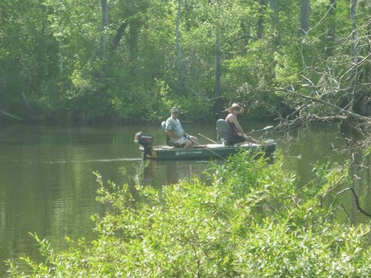 Becks Lake Fish Camp