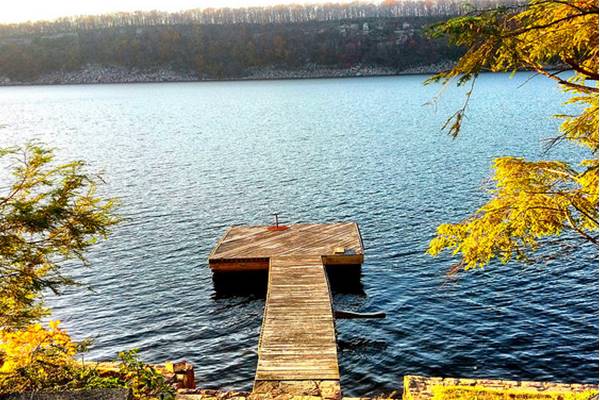 Green Pond