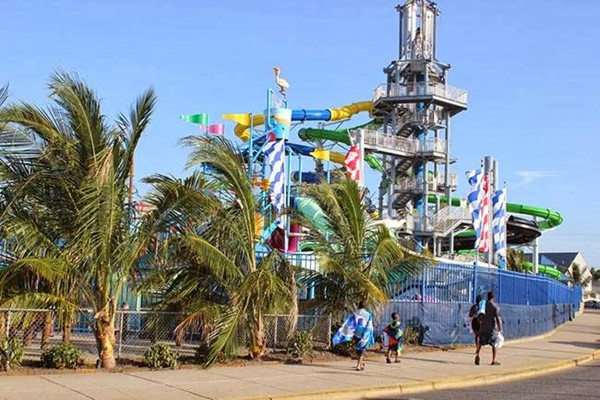 Runaway Rapids Waterpark Runaway Rapids Waterpark